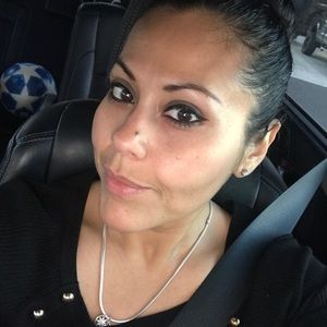 Meet your Posher, Karla